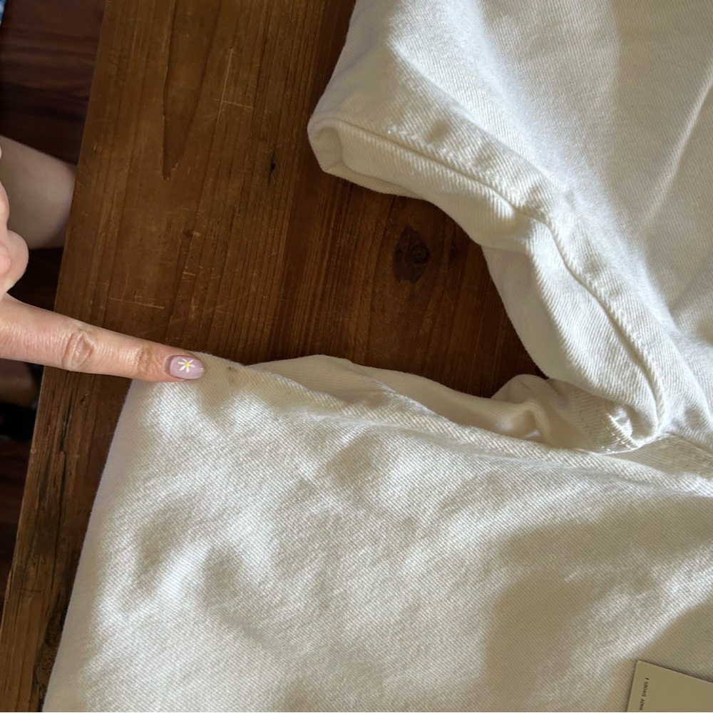 Levi's Premium Women's White Bib Overalls Jeans - Picture 10 of 14